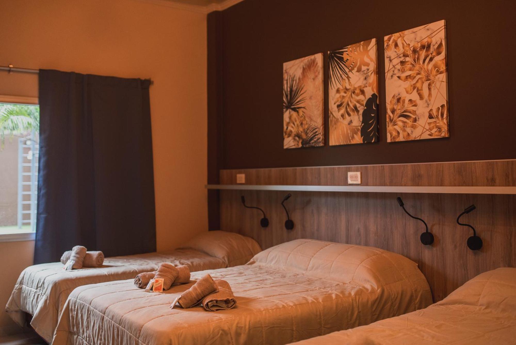 Hotel Boutique Genova Пуерто-Іґуасу Екстер'єр фото